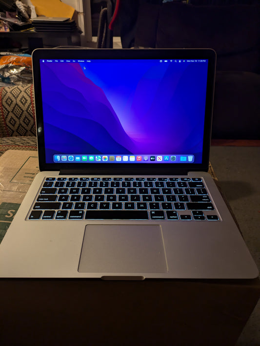 Apple MacBook pro 16gb ram core i5